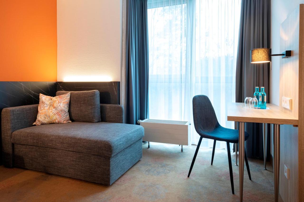 Achat Hotel Stuttgart Airport Messe Exterior photo